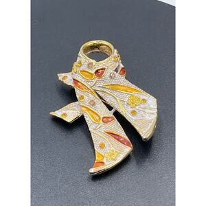 BSK Vintage Gold Tone Orange‎ Yellow Enameled Flower Rhinestone Encrusted Brooch